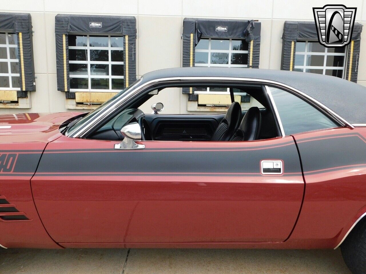 Dodge-Challenger-Coupe-1974-Red-Black-6626-9