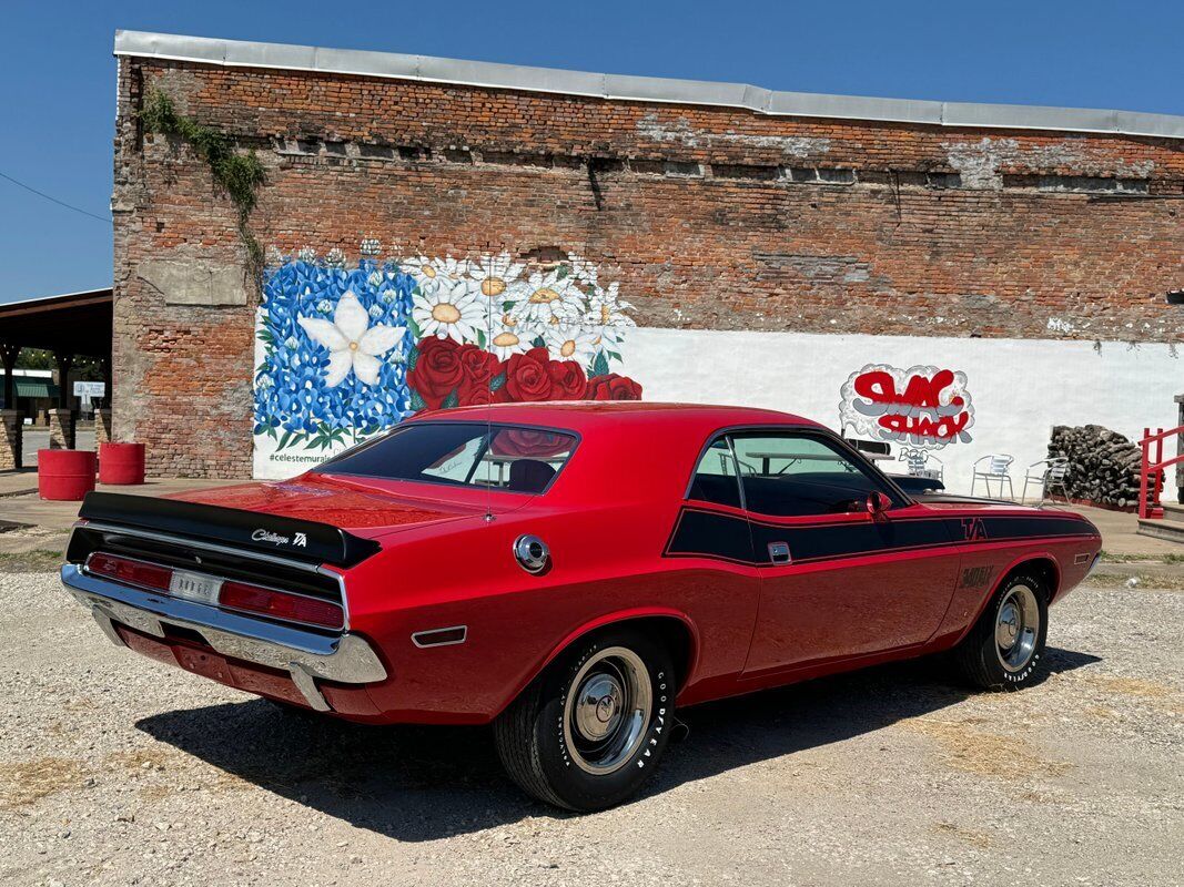 Dodge-Challenger-TA-1970-35