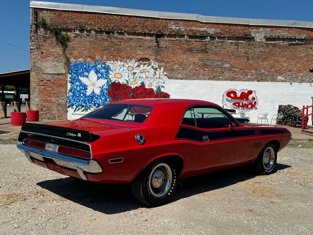 Dodge-Challenger-TA-1970-36