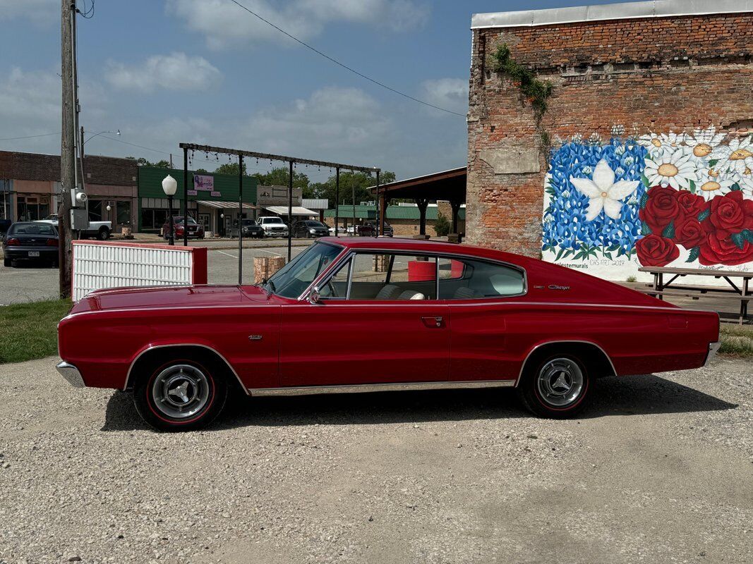 Dodge-Charger-1966-Red-White-0-21