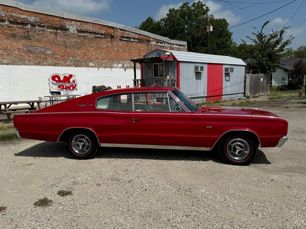 Dodge-Charger-1966-Red-White-0-28