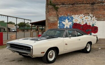 Dodge-Charger-1970-24