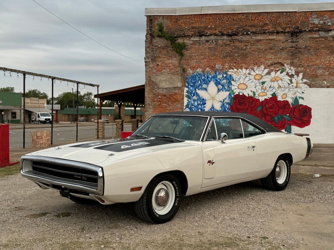 Dodge-Charger-1970-24