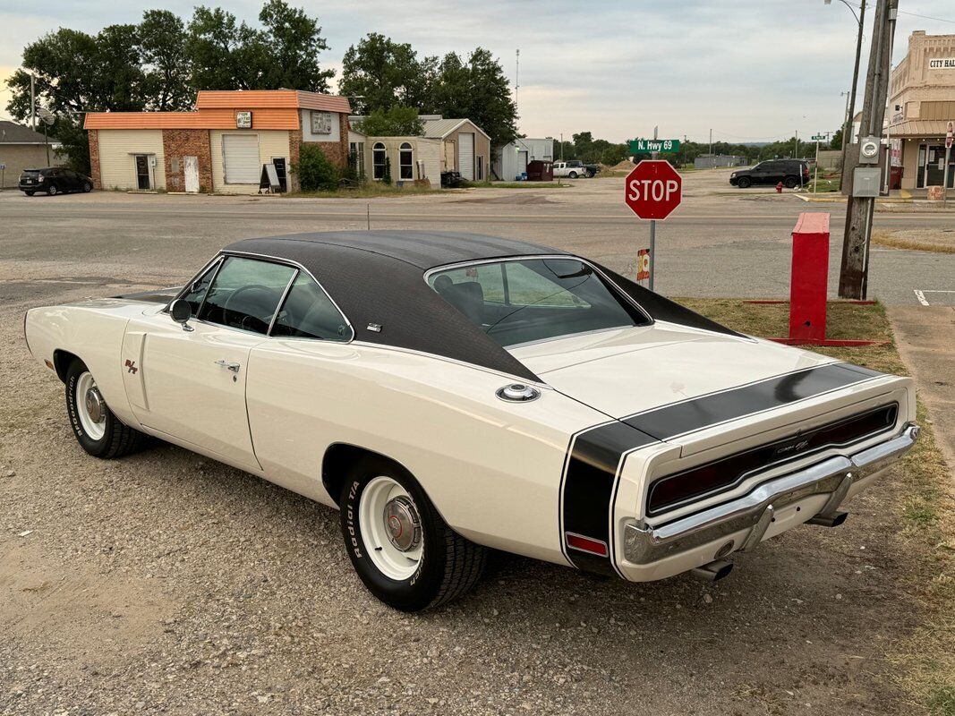 Dodge-Charger-1970-3