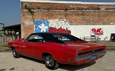 Dodge-Charger-1970-Red-Black-0-3