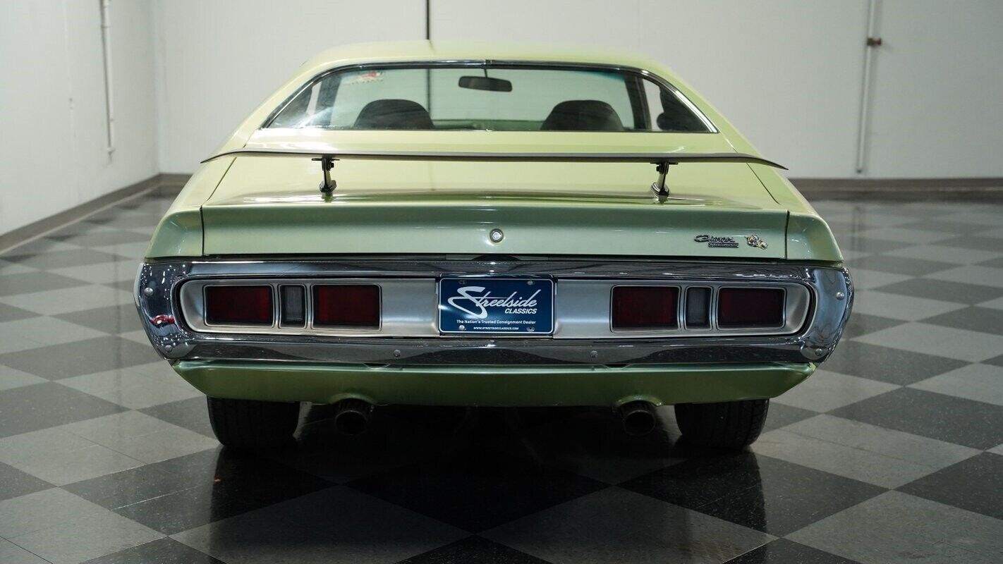 Dodge-Charger-1971-10