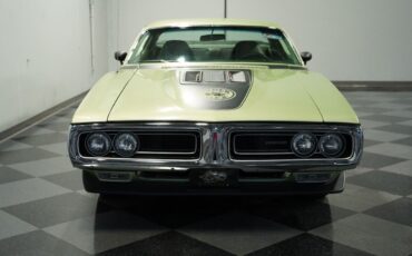 Dodge-Charger-1971-16