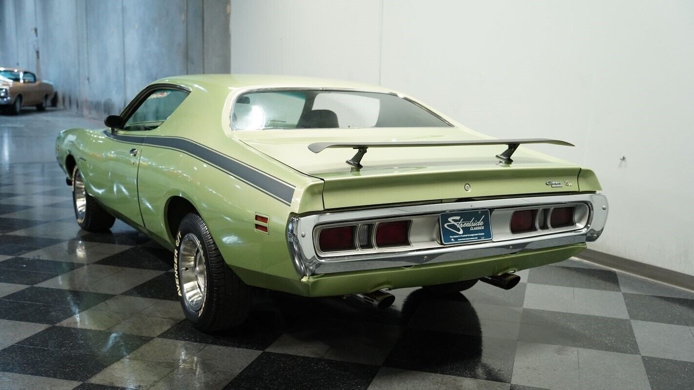 Dodge-Charger-1971-9