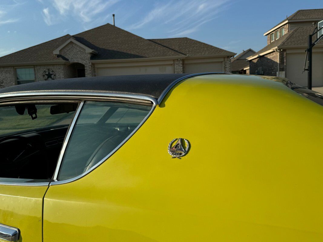 Dodge-Charger-1971-Yellow-Black-0-18