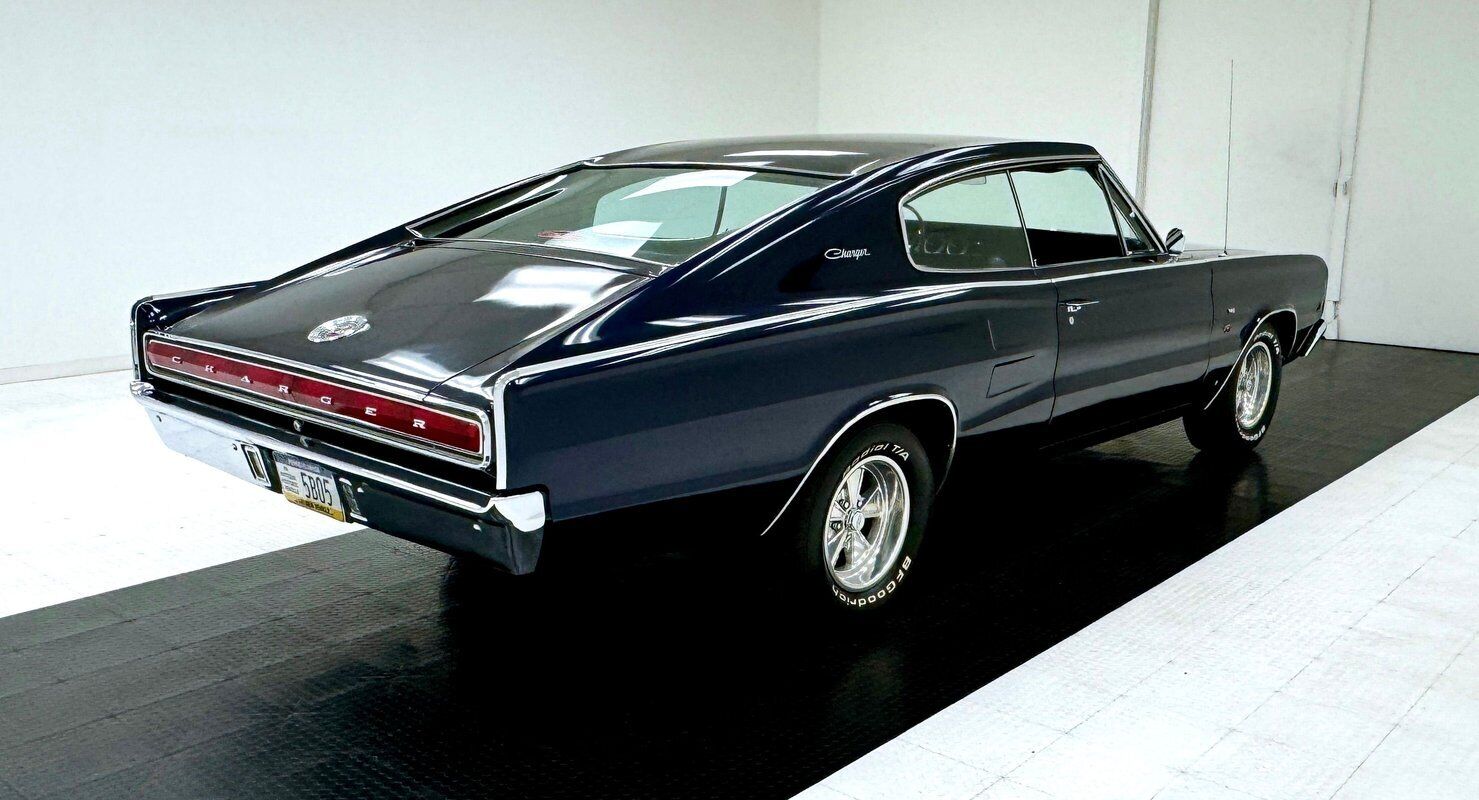 Dodge-Charger-Coupe-1966-Blue-Black-9492-4