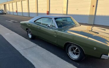 Dodge-Charger-Coupe-1968-17