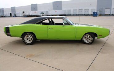 Dodge-Charger-Coupe-1970-Green-Black-4620-8