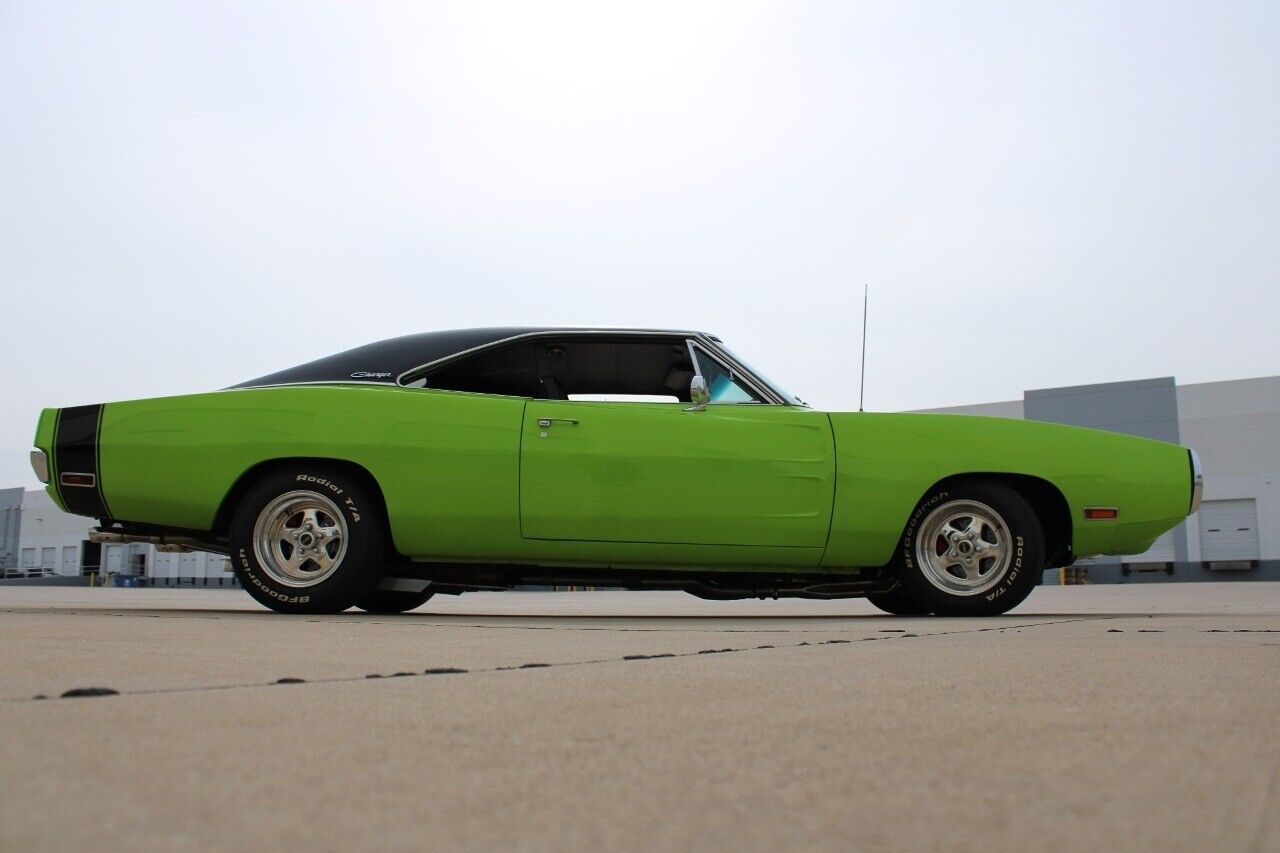 Dodge-Charger-Coupe-1970-Green-Black-4620-9