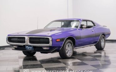 Dodge-Charger-Coupe-1974-Purple-Black-144944-5