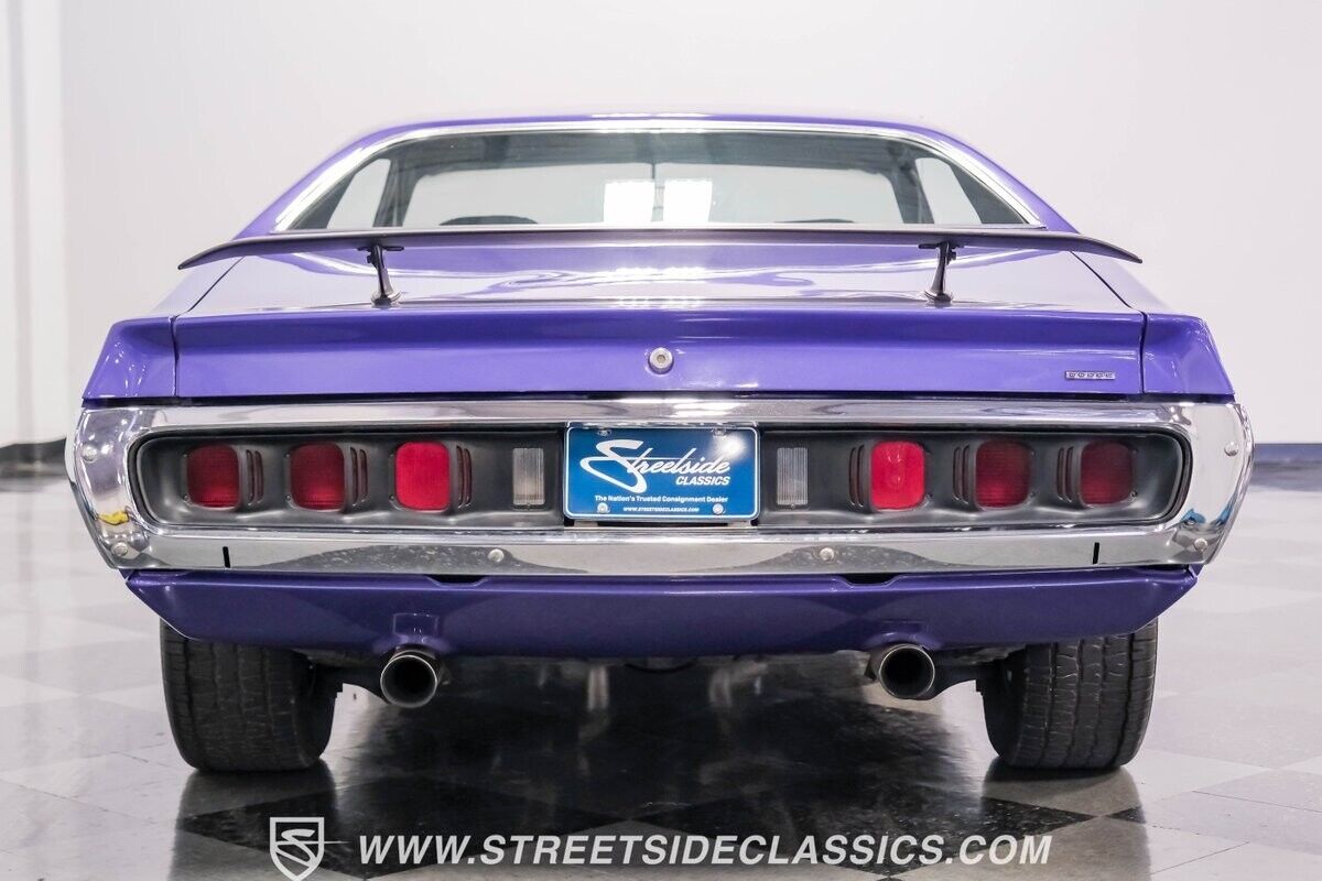 Dodge-Charger-Coupe-1974-Purple-Black-144944-9