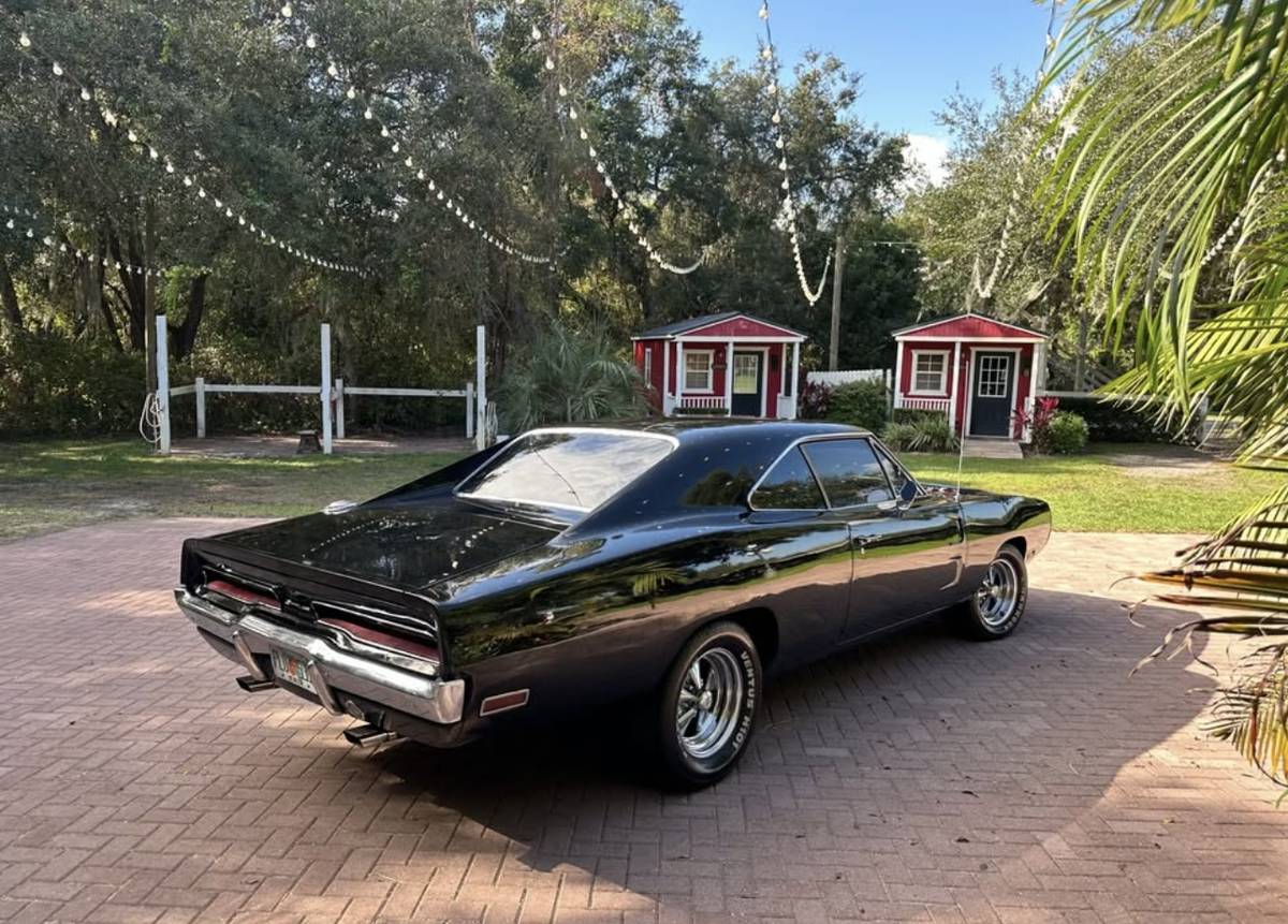 Dodge-Charger-rt-1970-17