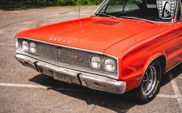 Dodge-Coronet-1967-Red-Black-84793-10