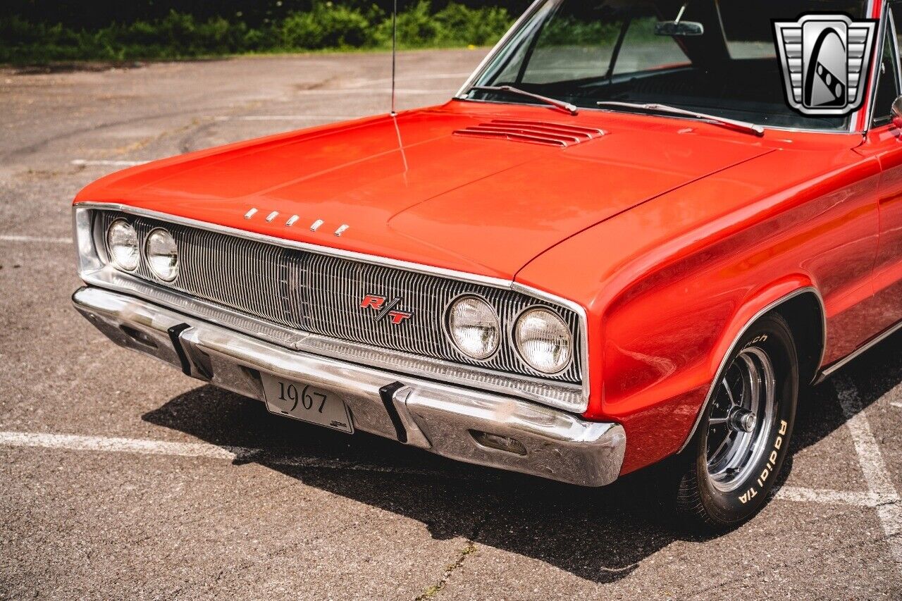 Dodge-Coronet-1967-Red-Black-84793-10