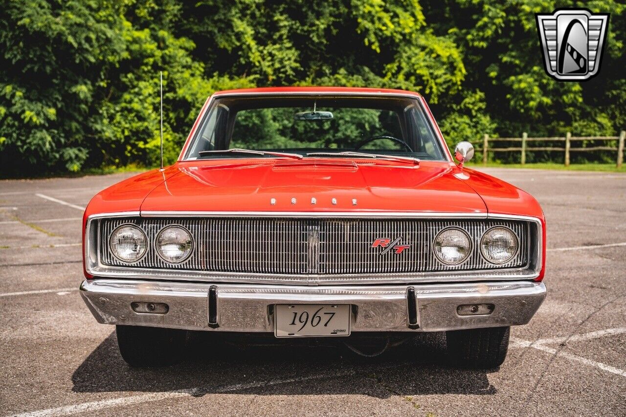 Dodge-Coronet-1967-Red-Black-84793-9