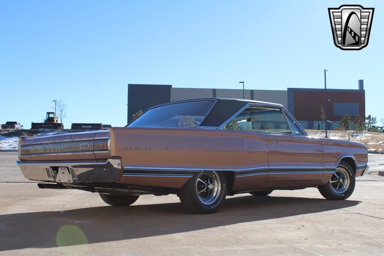 Dodge-Coronet-Coupe-1967-Brown-Metallic-Bronze-145807-6