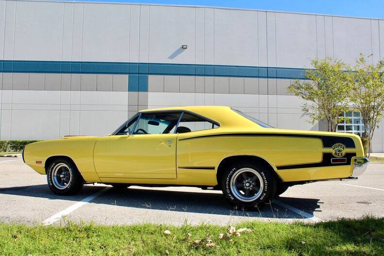 Dodge-Coronet-Limousine-1970-Yellow-Black-112133-11