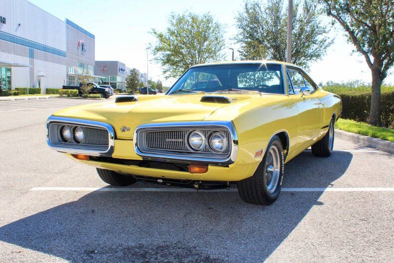 Dodge-Coronet-Limousine-1970-Yellow-Black-112133-7