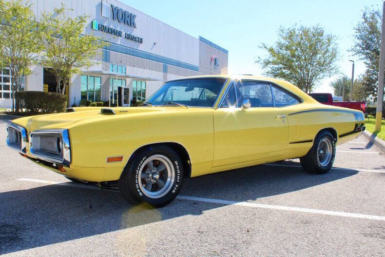 Dodge-Coronet-Limousine-1970-Yellow-Black-112133-8