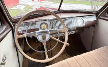 Dodge-Custom-1947-13