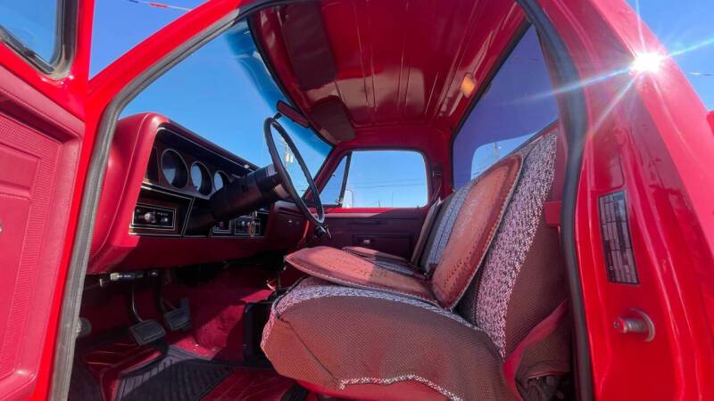 Dodge-D-series-conventional-cab-d150-1982-red-141850-18