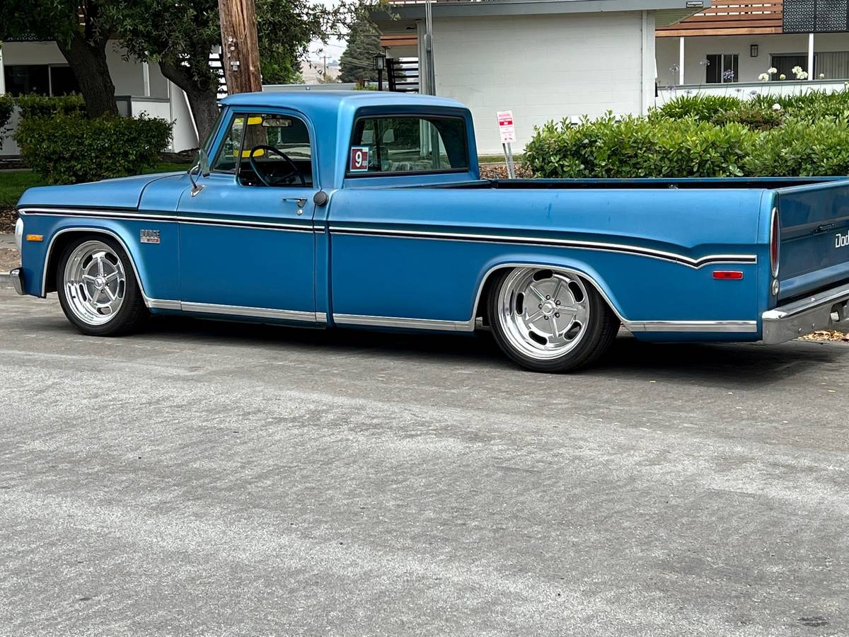 Dodge-D100-1971-blue-93342-23