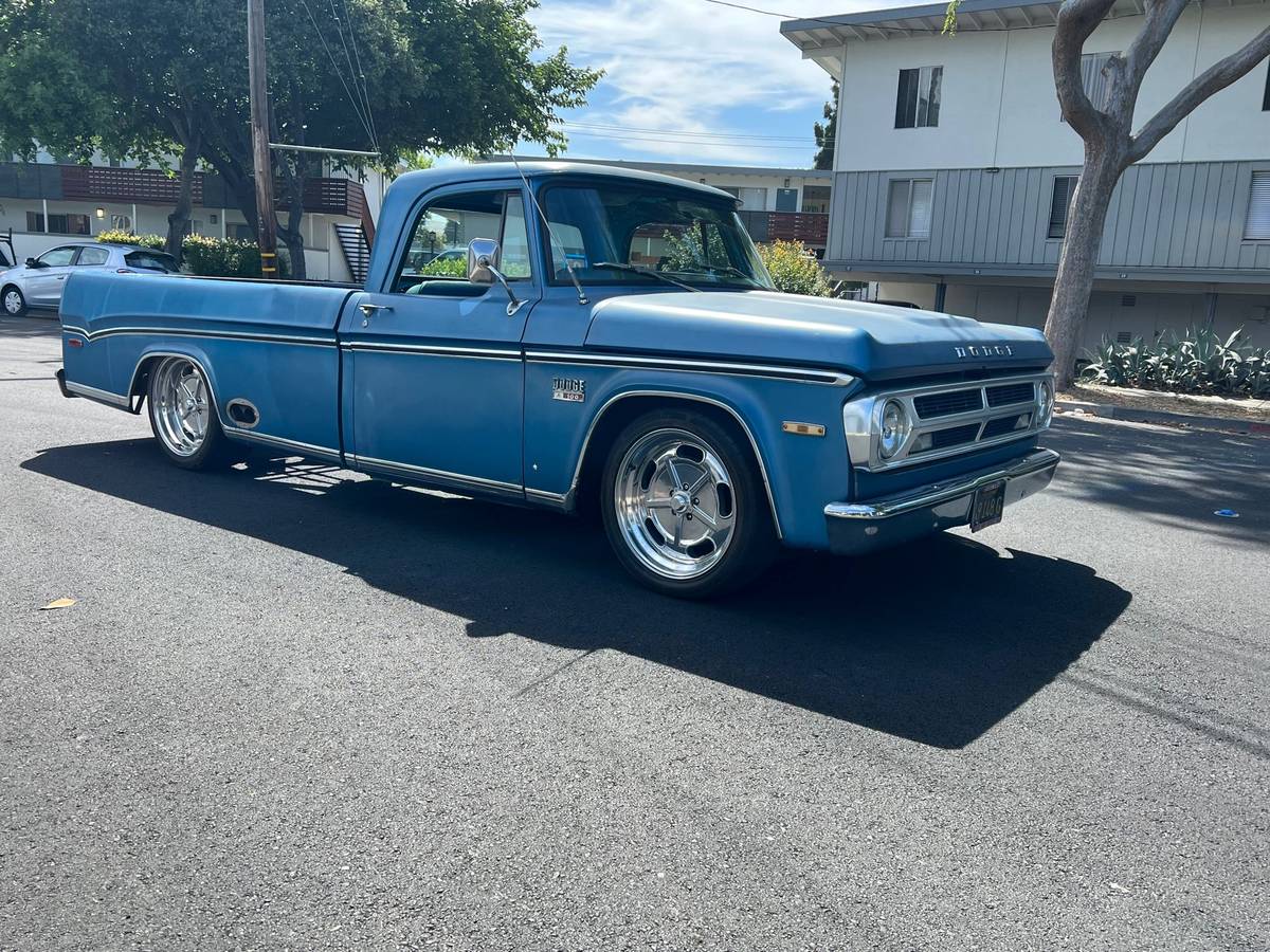 Dodge-D100-1971-blue-93342-4