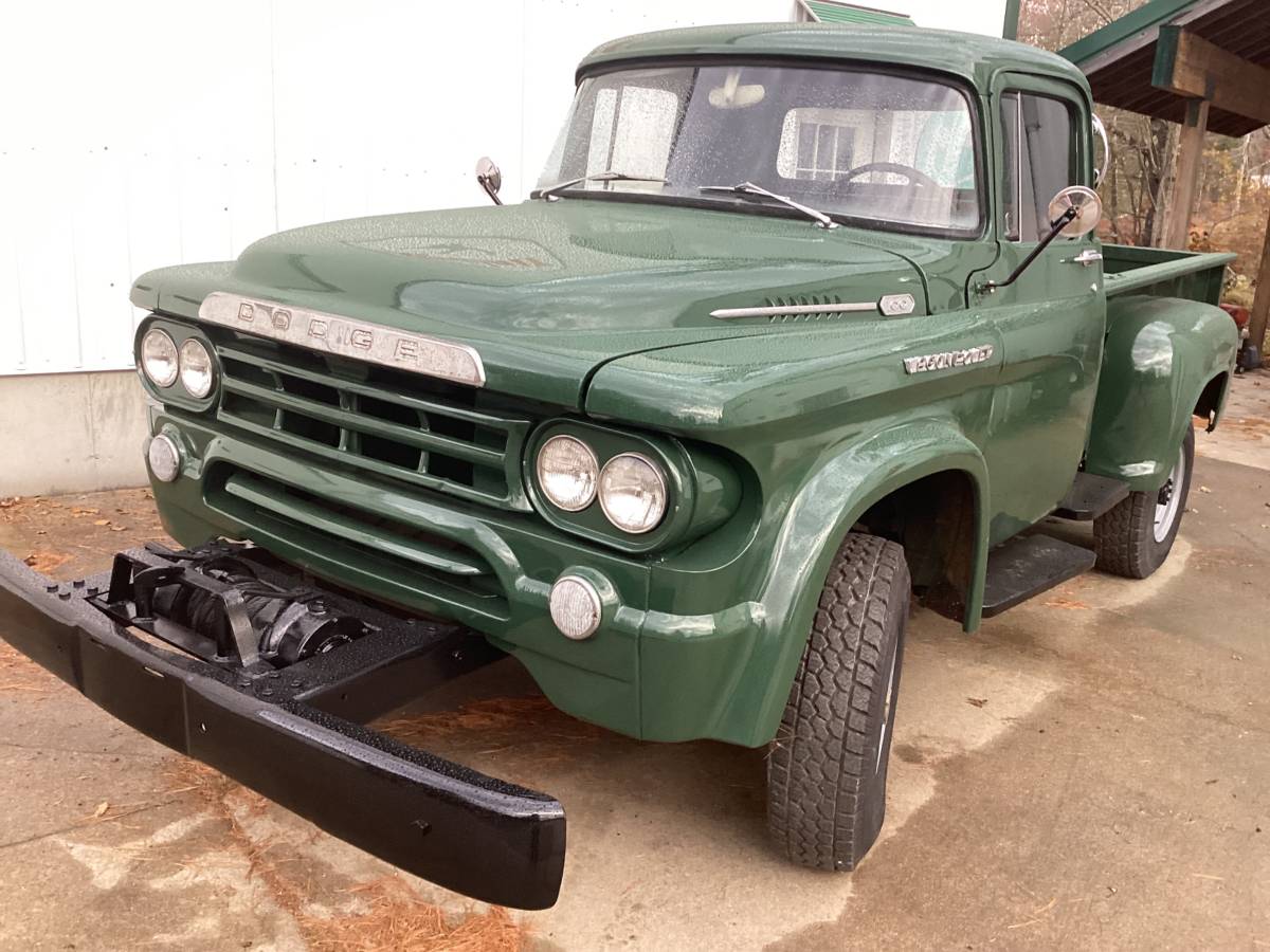 Dodge-D100-power-wagon-1959-green-74030-5