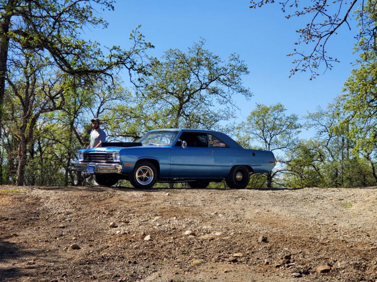 Dodge-Dart-1973-11