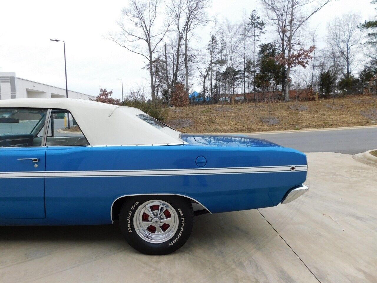 Dodge-Dart-Cabriolet-1968-Blue-White-60310-7