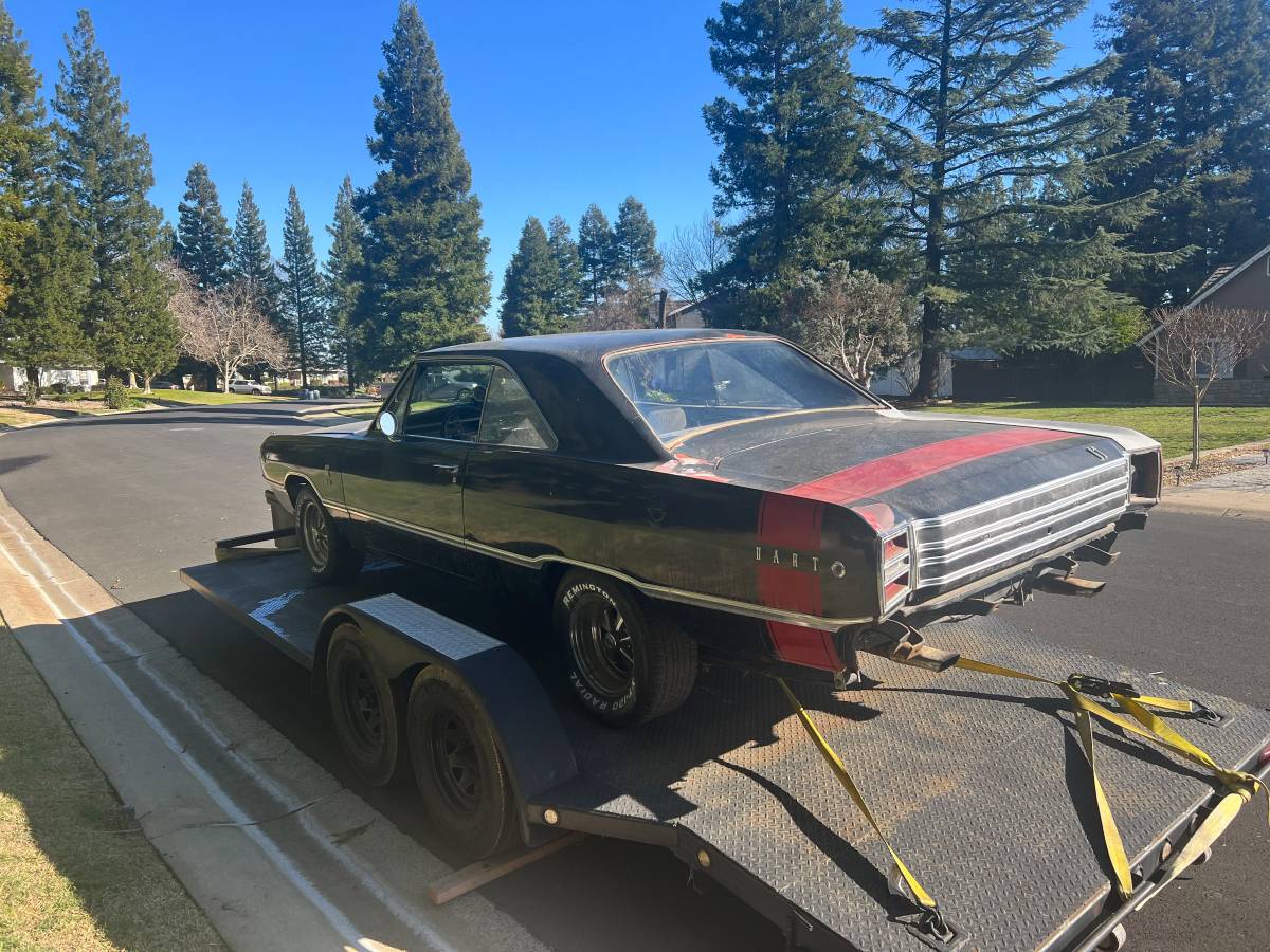 Dodge-Dart-gt-1968-black-128747-1