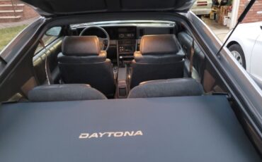 Dodge-Daytona-Coupe-1989-Silver-Gray-260892-4