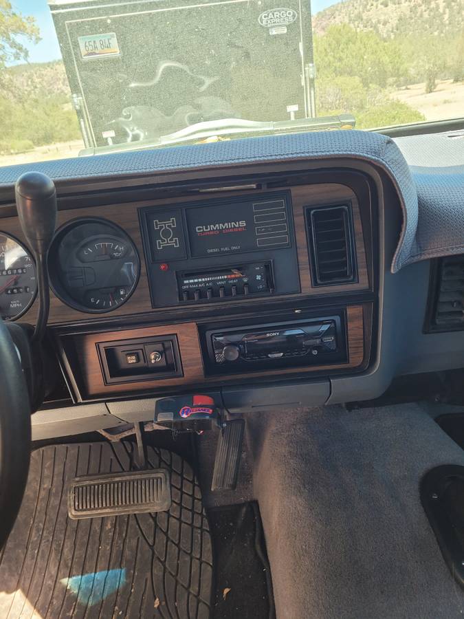 Dodge-Diesel-1992-silver-273266-9