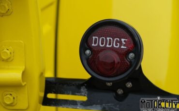 Dodge-Other-Pickups-Pickup-1952-Yellow-Brown-6614-14