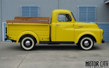 Dodge-Other-Pickups-Pickup-1952-Yellow-Brown-6614-5