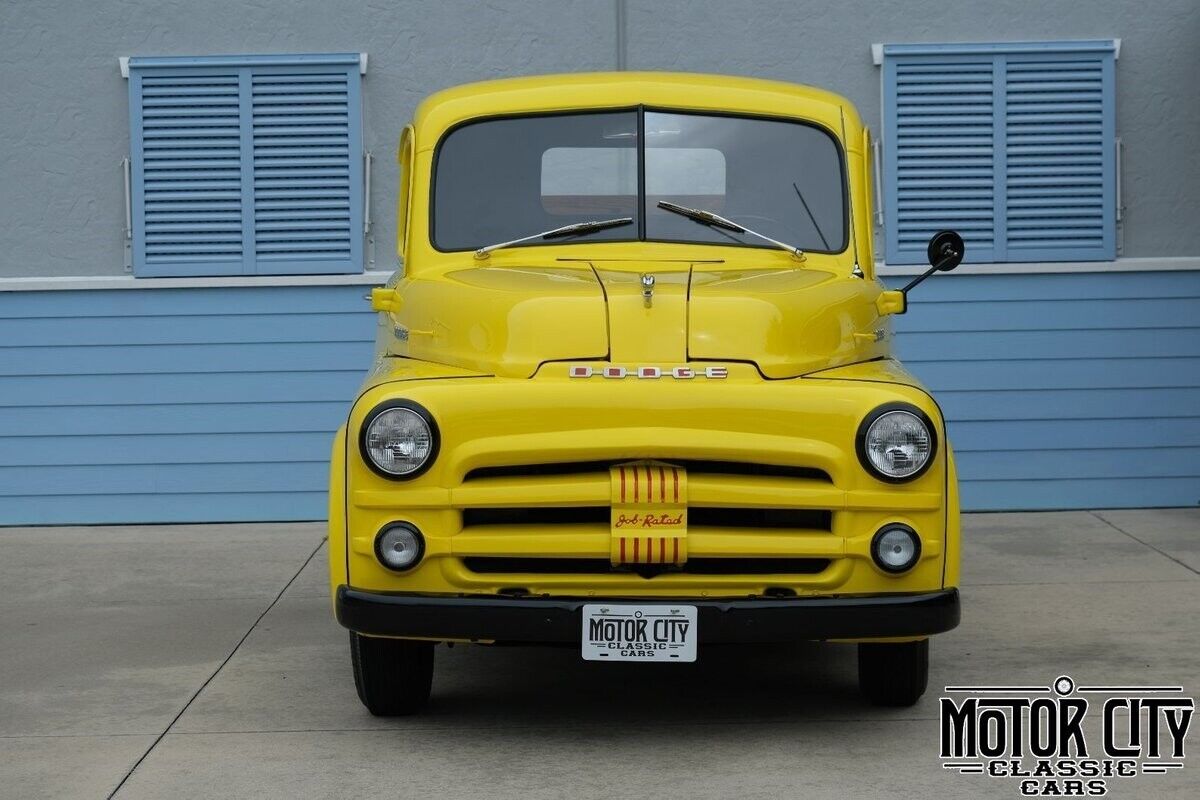 Dodge-Other-Pickups-Pickup-1952-Yellow-Brown-6614-7