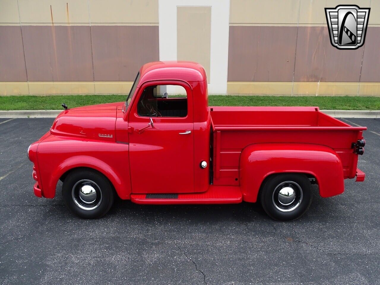 Dodge-Other-Pickups-Pickup-1953-Red-Black-158073-3