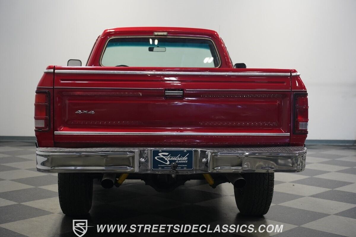 Dodge-Other-Pickups-Pickup-1985-Red-Red-114807-13