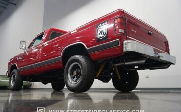 Dodge-Other-Pickups-Pickup-1985-Red-Red-114807-27