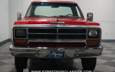 Dodge-Other-Pickups-Pickup-1985-Red-Red-114807-5