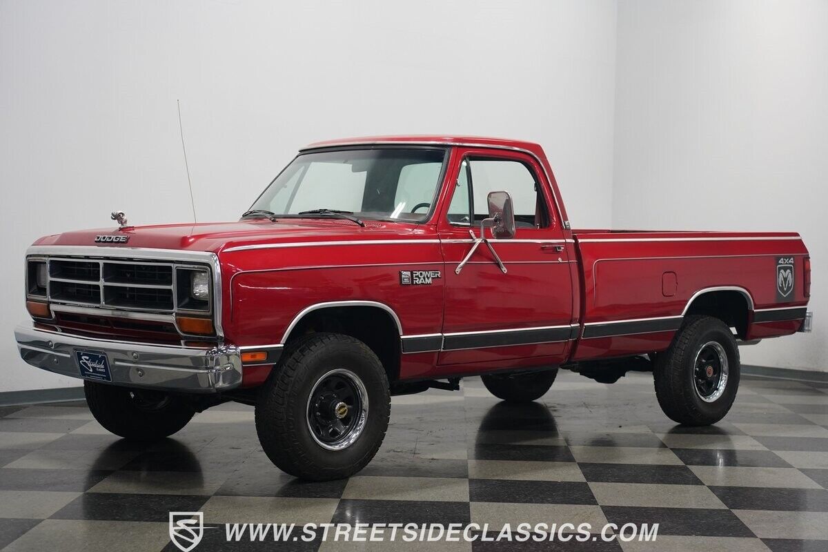 Dodge-Other-Pickups-Pickup-1985-Red-Red-114807-7