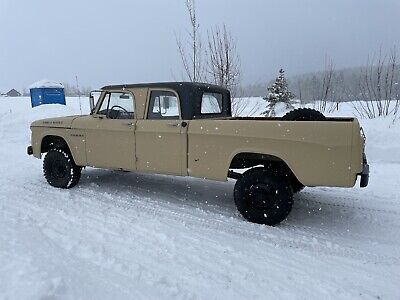 Dodge-Power-Wagon-1964-3