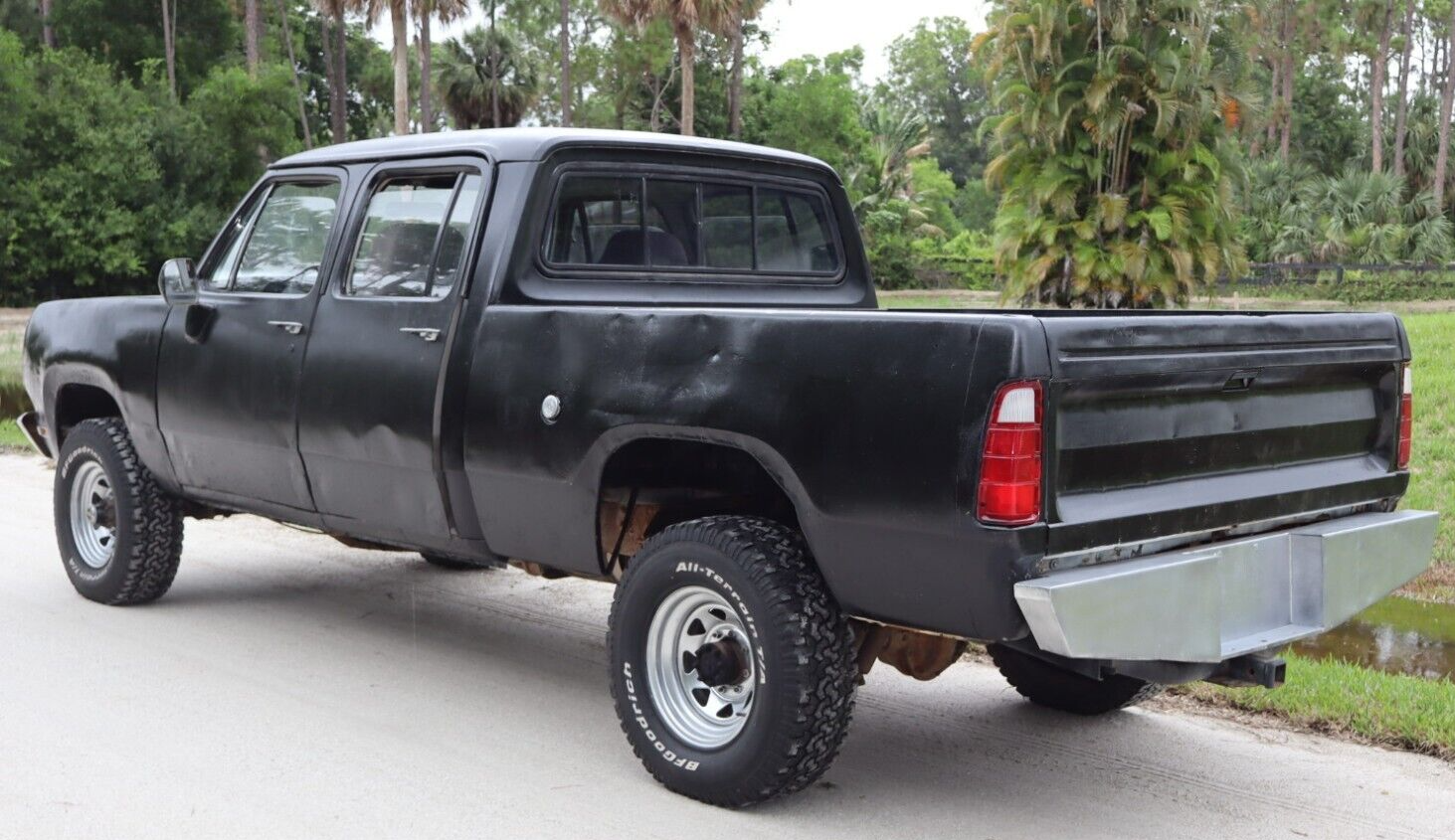 Dodge Power Wagon 1975 à vendre