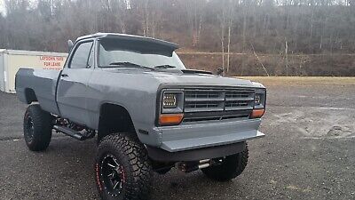 Dodge-Ram-1500-1985-Grey-138404-1