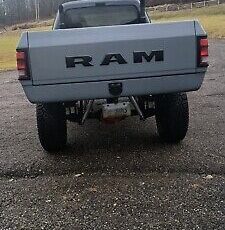 Dodge-Ram-1500-1985-Grey-138404-3