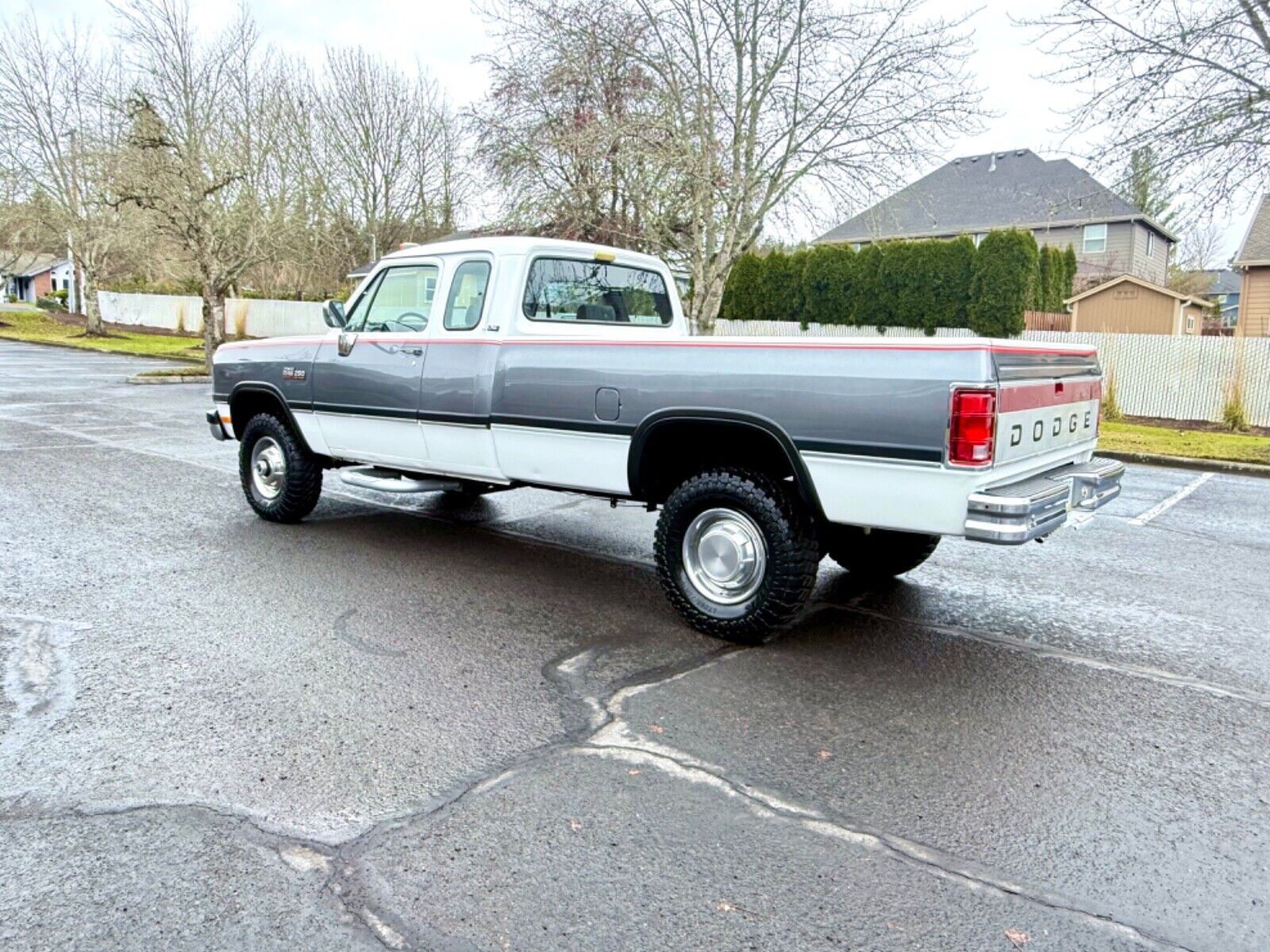 Dodge-Ram-2500-1993-1